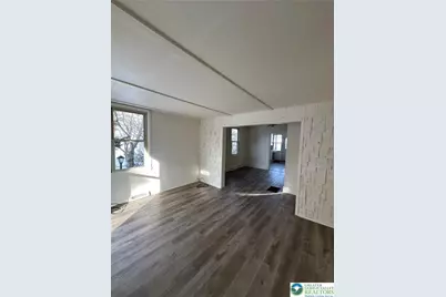 122 E Church Street, Slatington Boro, PA 18080 - Photo 4