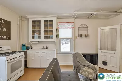 225 S 3rd Street, Bangor, PA 18013 - Photo 30