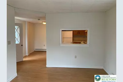 210 W Main Street, Pen Argyl, PA 18072 - Photo 8