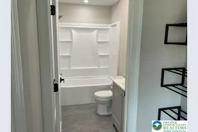 2827 Willow, North Whitehall Twp, PA 18037 - Photo 14