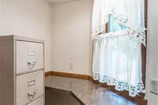 11 E Front St, Jim Thorpe Boro, PA 18229 - Photo 30