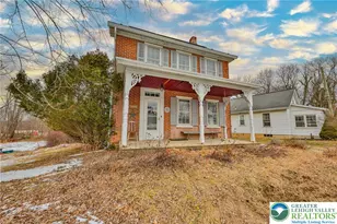 1333 Spring Valley Rd, Bethlehem City, PA 18015 - Photo 2