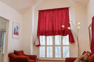 5129 Hemlock Ln, Lehman Twp, PA 18371 - Photo 4