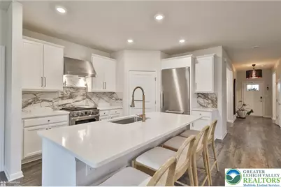 8012 Century Boulevard, Lower Macungie, PA 18031 - Photo 22