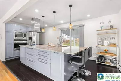 1322 Valley Road, Bethlehem City, PA 18018 - Photo 6