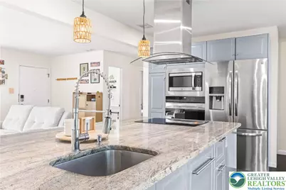 1322 Valley Road, Bethlehem City, PA 18018 - Photo 8