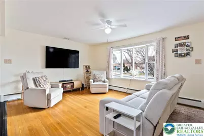 1322 Valley Road, Bethlehem City, PA 18018 - Photo 2