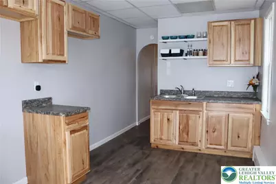 319 N Columbia Street, Tamaqua, PA 18252 - Photo 8