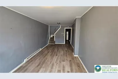 509 Railroad Street, Allentown, PA 18102 - Photo 2