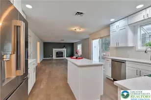 7685 Bryn Dr, Lower Milford Township, PA 18036 - Photo 10