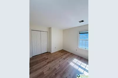 203 E Emmaus Avenue, Salisbury Township, PA 18103 - Photo 6