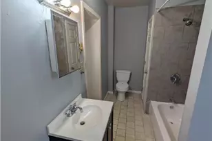 450 Carlton Ave, Bethlehem, PA 18015 - Photo 10