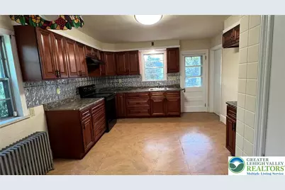 6172 Airport Road, East Allen Township, PA 18109 - Photo 2