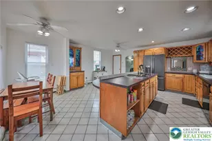 1138 Loxley Ln, Salisbury Township, PA 18103 - Photo 10