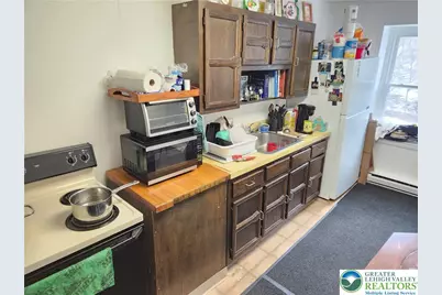 361 Main Street, Slatington Boro, PA 18080 - Photo 8