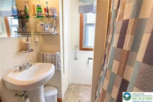 2732 Oregon St, Palmer Twp, PA 18045 - Photo 10