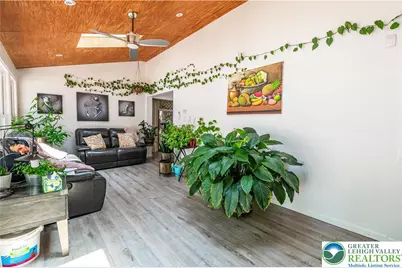 1555 Longleaf Drive, Chestnuthill Twp, PA 18330 - Photo 14