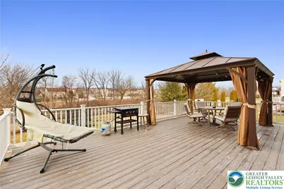 118 Walker Drive, Allen Township, PA 18067 - Photo 4