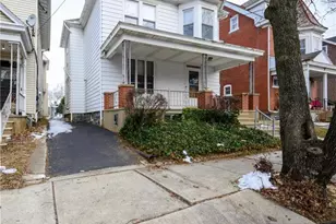 211 E Goepp St, Bethlehem City, PA 18018 - Photo 2