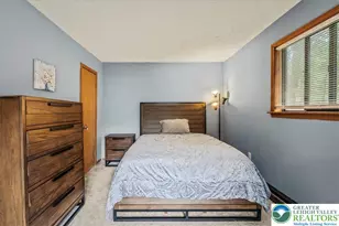 7646 Rainbow Dr, Tobyhanna, PA 18466 - Photo 10