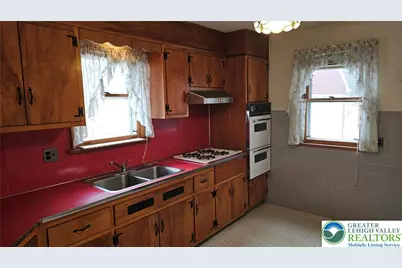 325 E Walnut Street, Hellertown Boro, PA 18055 - Photo 20