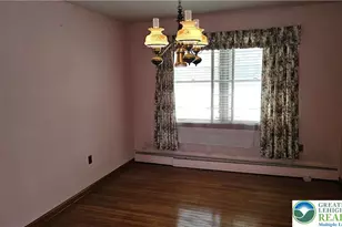 325 E Walnut St, Hellertown Boro, PA 18055 - Photo 16