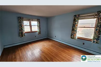 325 E Walnut Street, Hellertown Boro, PA 18055 - Photo 28