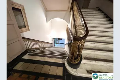 1524 W Linden Street #4th Fl, Allentown, PA 18102 - Photo 8