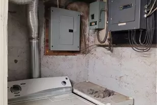 210 S 17th St, Allentown, PA 18104 - Photo 6