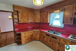 325 E Walnut St, Hellertown Boro, PA 18055 - Photo 34