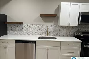 427 Delaware Ave, Portland, PA 18351 - Photo 2