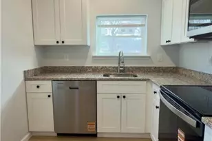 403 Walnut St, Bath Boro, PA 18014 - Photo 10