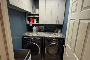 8121 Main St, Upper Macungie Township, PA 18051 - Photo 22