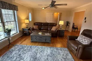 8121 Main St, Upper Macungie Township, PA 18051 - Photo 14