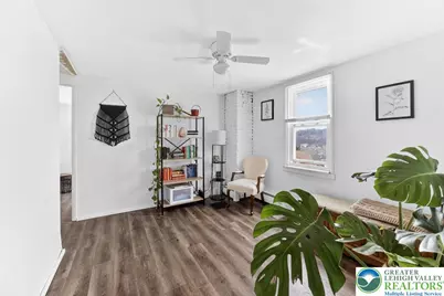 22 Warren Street, Fountain Hill Boro, PA 18015 - Photo 16