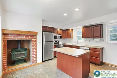 337 W Main Street, Bath Boro, PA 18014 - Photo 8