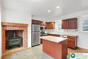 337 W Main St, Bath Boro, PA 18014 - Photo 8