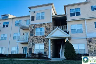 502 Waterford Terrace, Easton, PA 18042 - Photo 2