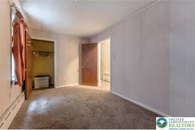 28 N Greenwood Street, Tamaqua Boro, PA 18252 - Photo 14