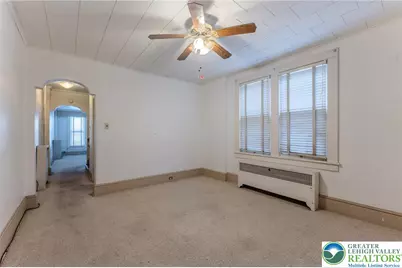 28 N Greenwood Street, Tamaqua Boro, PA 18252 - Photo 34