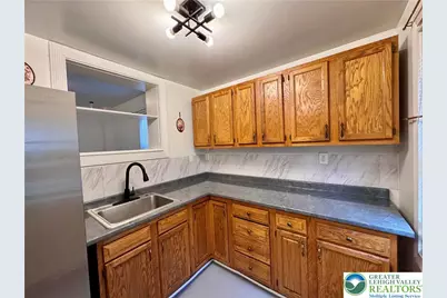 527 Bradley Street, Bethlehem, PA 18015 - Photo 10