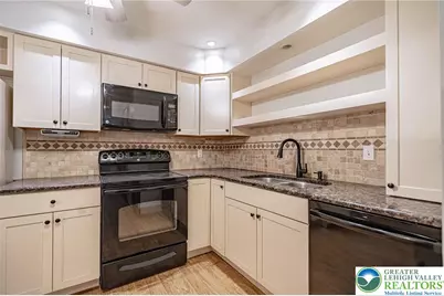 417 S 7th Street, Emmaus Boro, PA 18049 - Photo 8