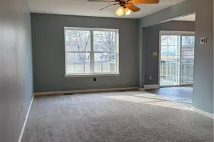 2718 Sequoia Dr, Macungie Boro, PA 18062 - Photo 2