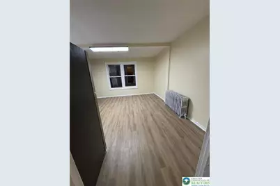 406 N 2nd Street, Allentown, PA 18102 - Photo 4