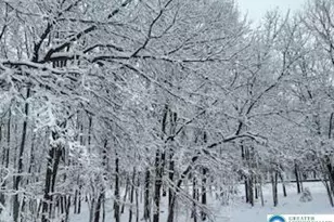 406 Deer Foot Ln, Penn Forrest, PA 18210 - Photo 2