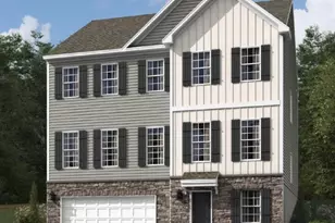 112 Winding Rd, Forks Twp, PA 18040 - Photo 1