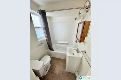 317 N 6th Street #1, Allentown, PA 18102 - Photo 8