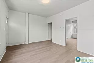 911 Wyandotte St, Bethlehem City, PA 18015 - Photo 4