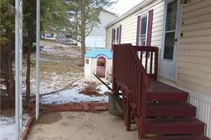 93 Nashua St, Lehigh Township, PA 18088 - Photo 4