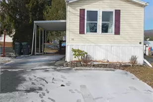 93 Nashua St, Lehigh Township, PA 18088 - Photo 1